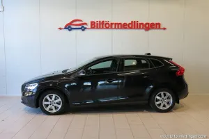 Volvo V40 2018