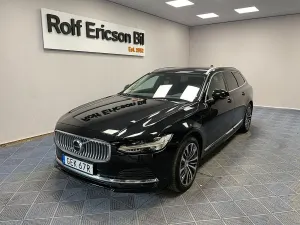 Volvo V90 2025