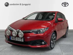 Toyota Auris 2015