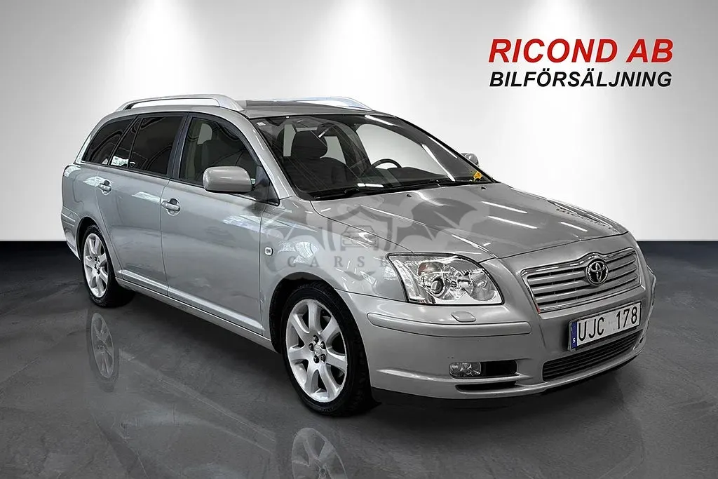 Toyota Avensis 2003