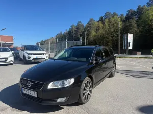 Volvo V70 2016