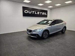Volvo V40 2018