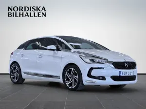 DS DS5 2015