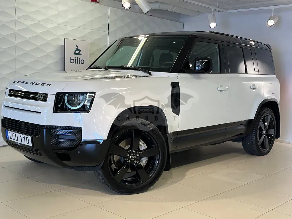 Land Rover Defender 2025