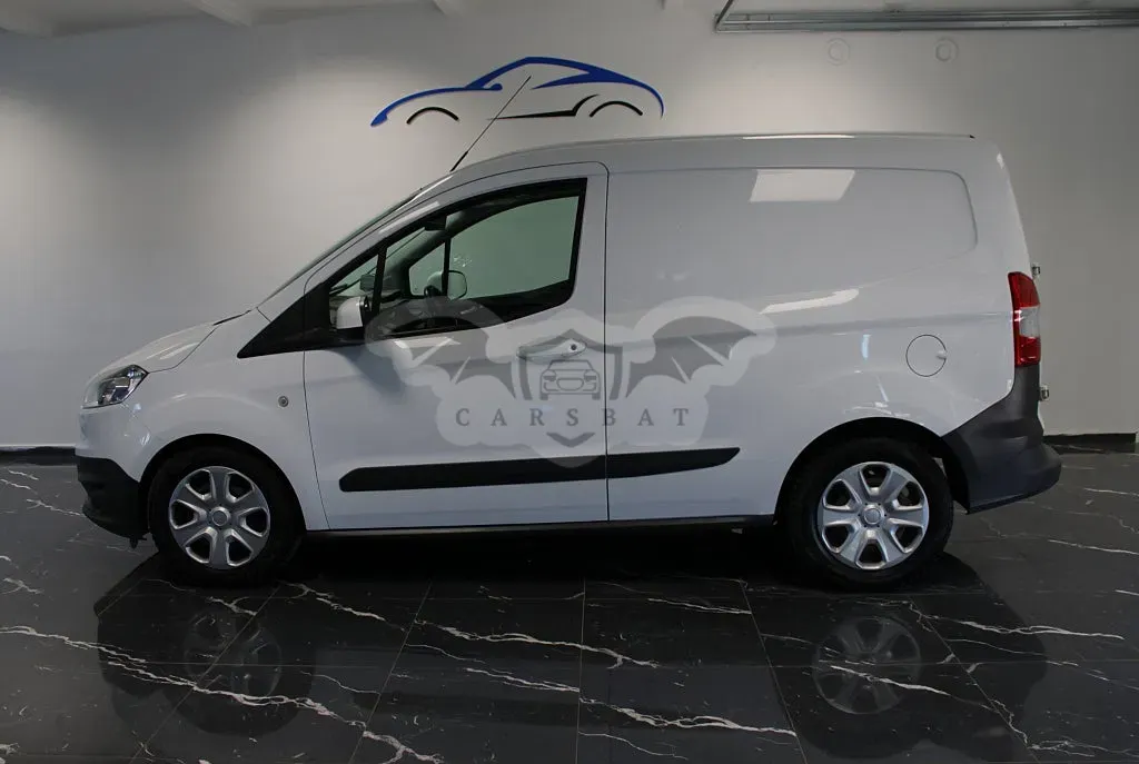 Ford Transit Courier 2016