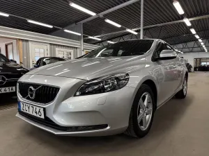 Volvo V40 2018
