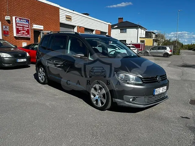 Volkswagen Touran 2011