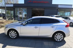 Volvo V40 2016