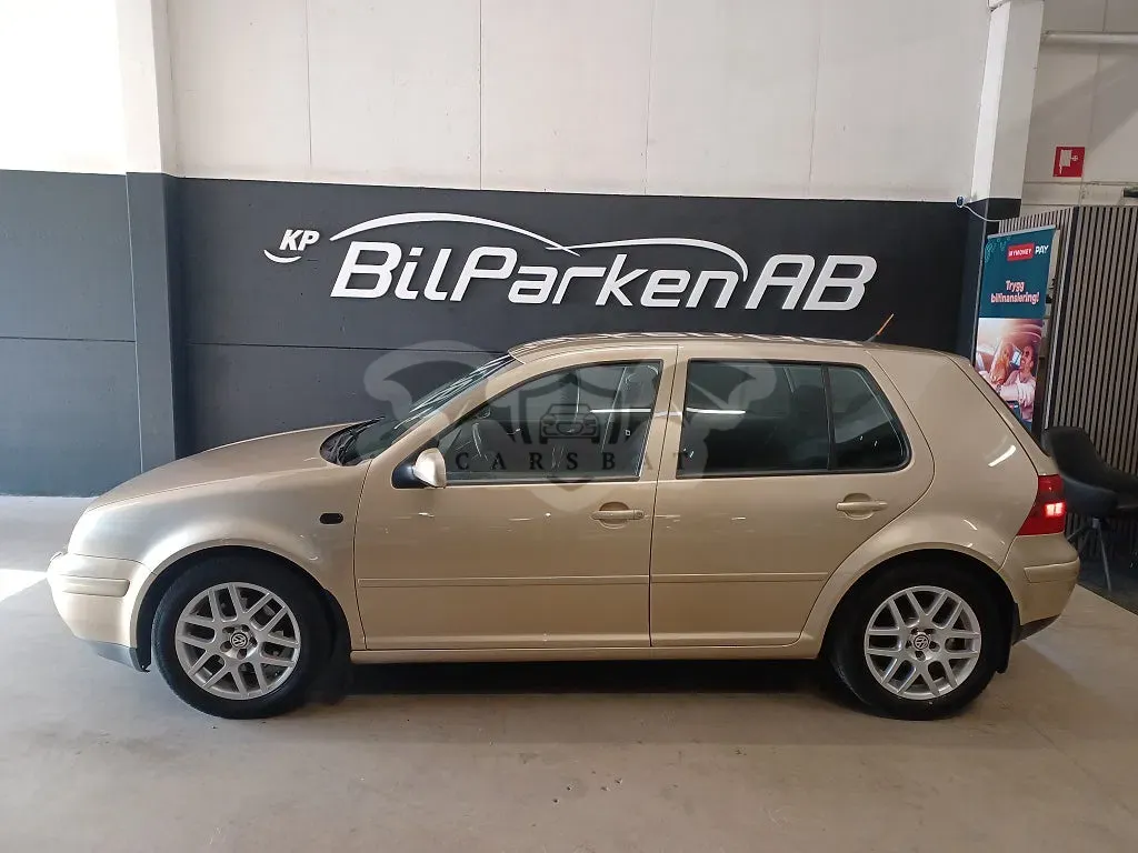 Volkswagen Golf 2002
