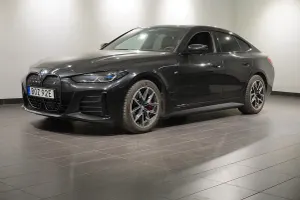 BMW i4 2023