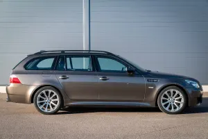 BMW M5 2007