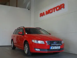 Volvo V70 2015