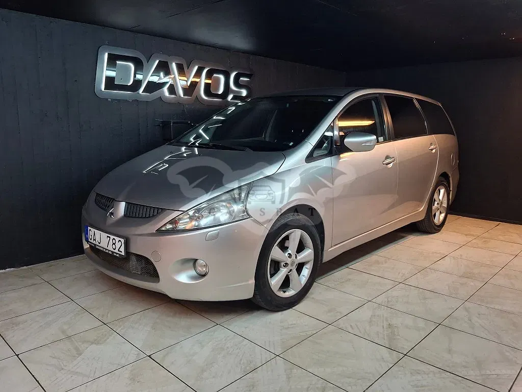 Mitsubishi Grandis 2008