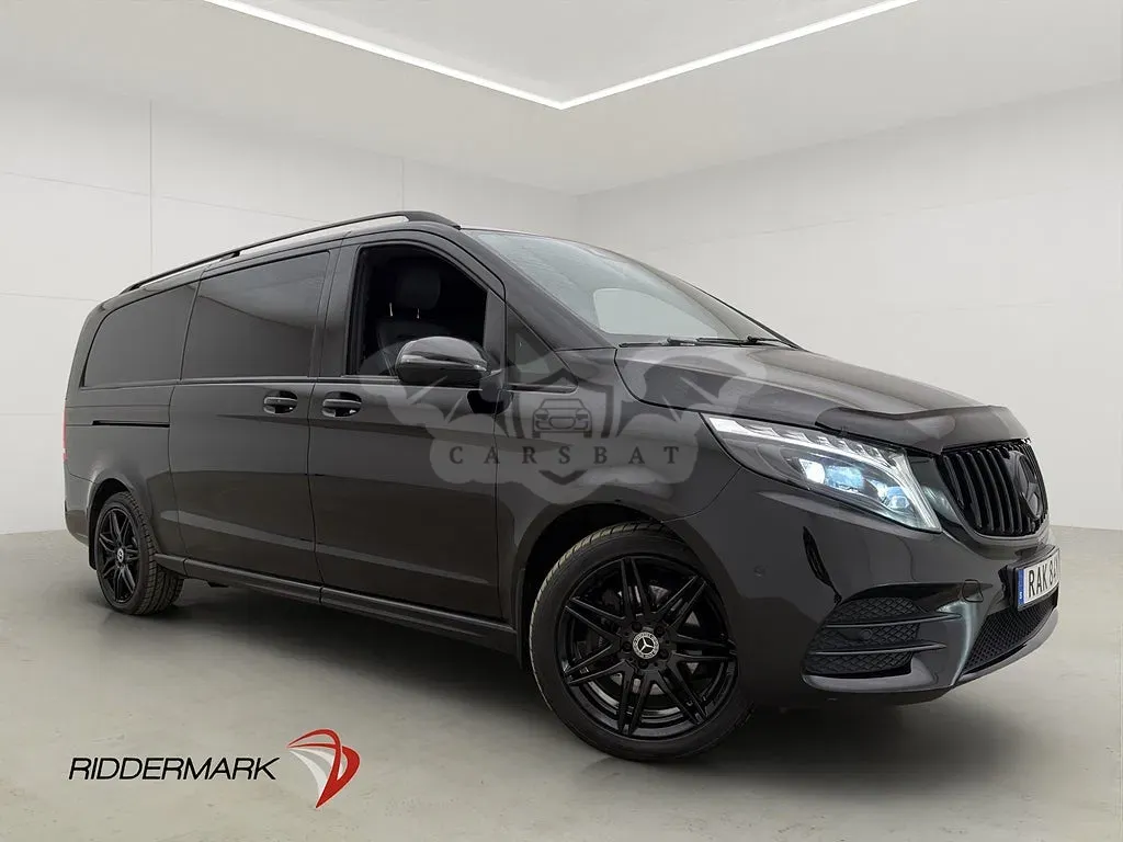 Mercedes-Benz V 2023