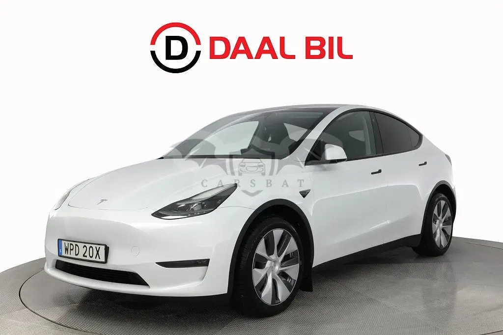 Tesla Model Y 2023