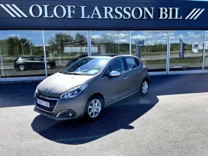Peugeot 208 2016