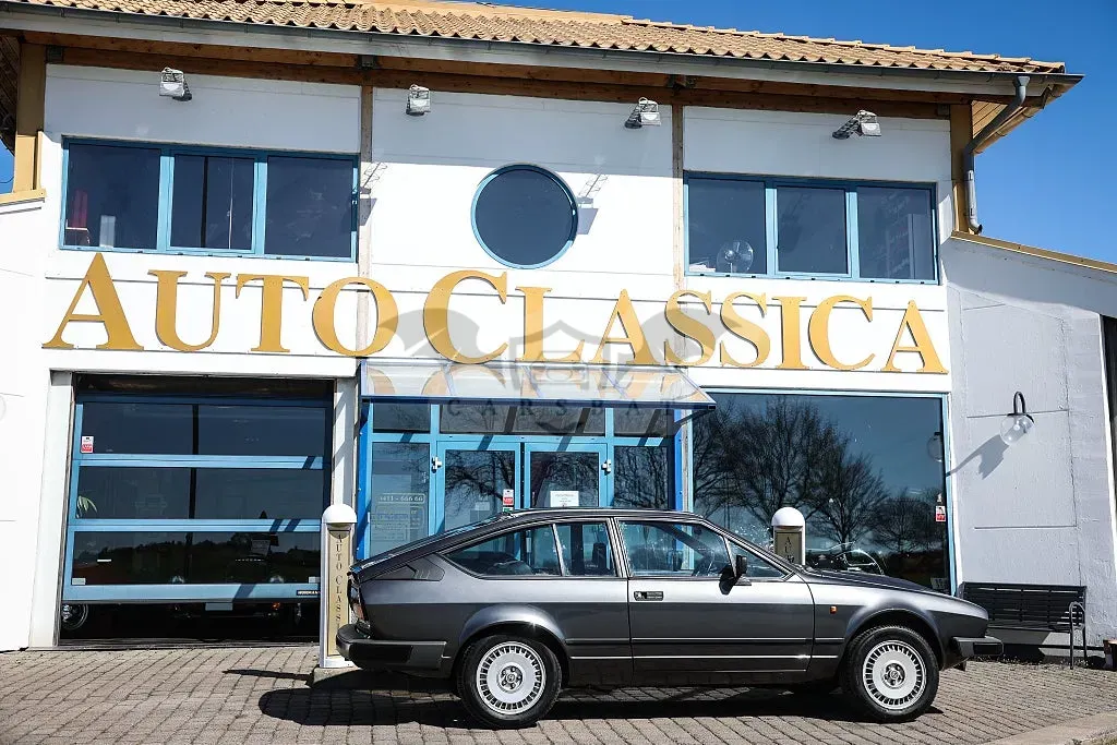 Alfa Romeo GTV 1985
