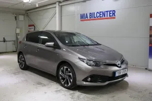 Toyota Auris 2015