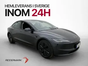 Tesla Model 3 2024