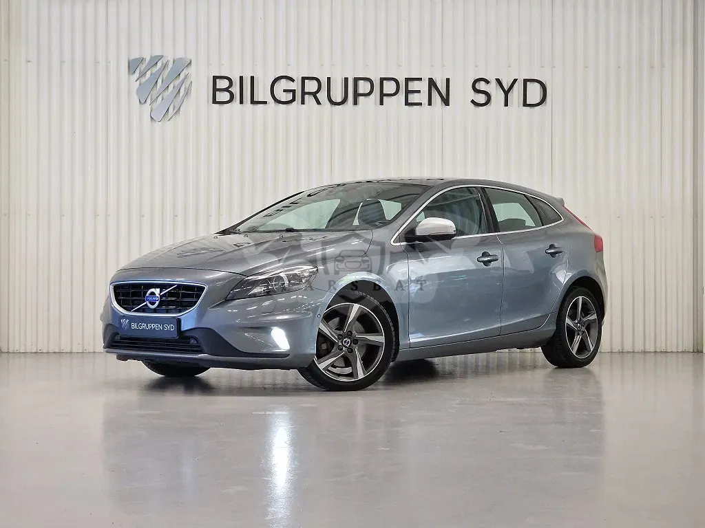 Volvo V40 2016