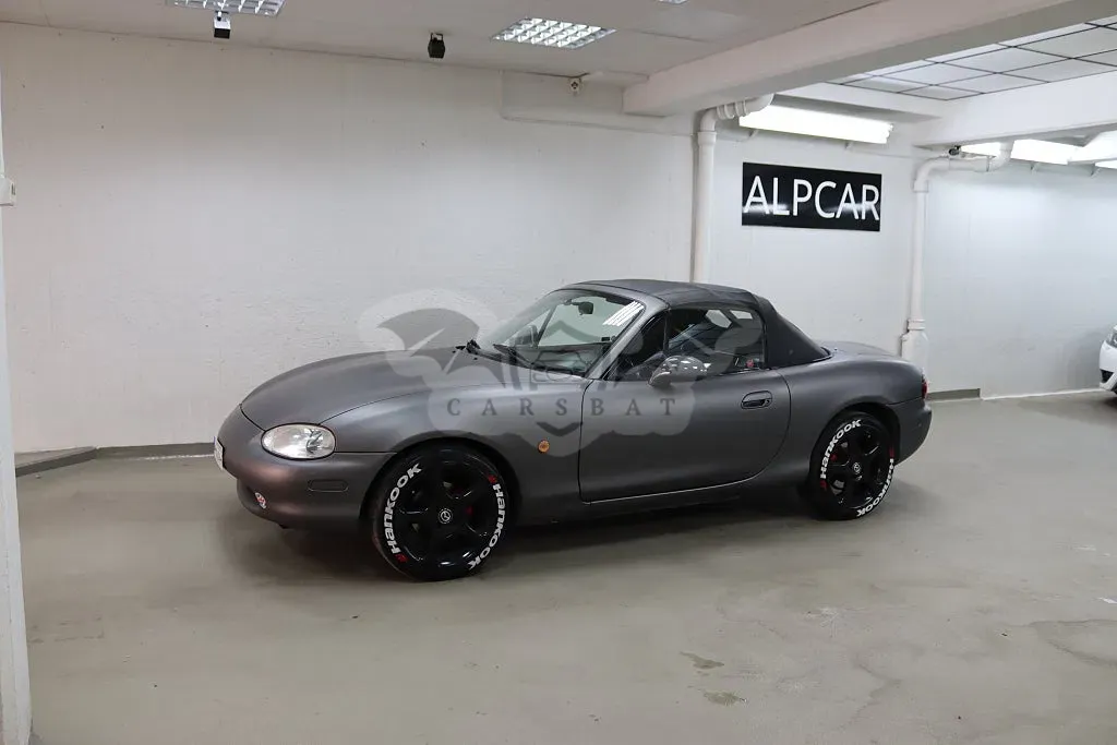 Mazda MX-5 (Miata) 2000