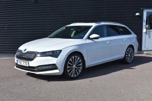 Skoda Superb 2022