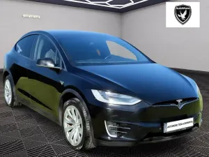 Tesla Model X 2019
