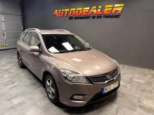 Kia Ceed 2012
