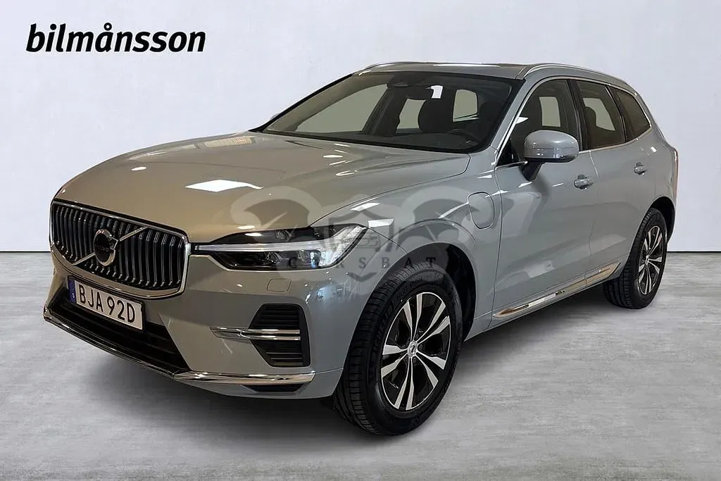 Volvo XC60 2025