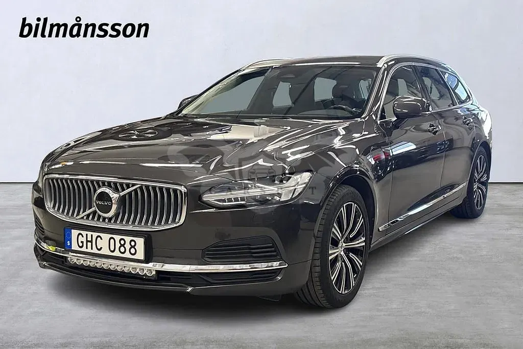 Volvo V90 2022