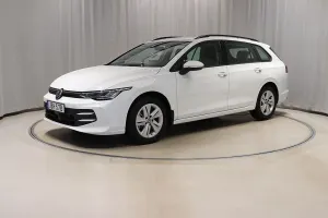 Volkswagen Golf 2025