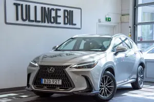 Lexus NX 2023