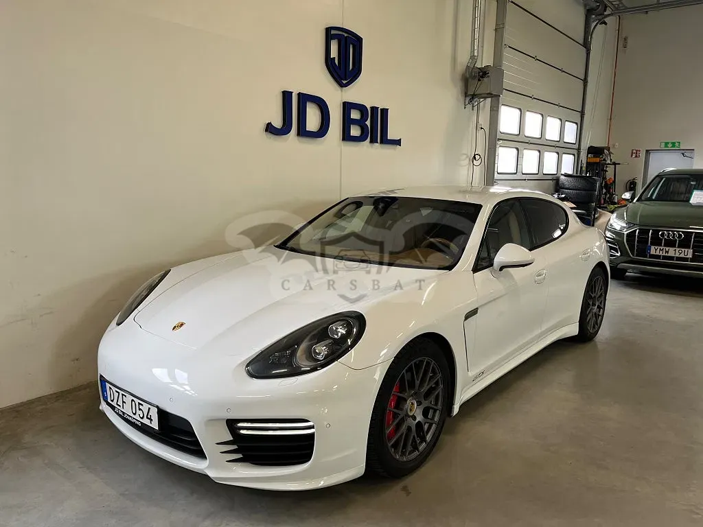Porsche Panamera 2015
