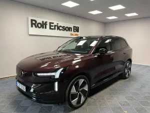 Volvo EX90 2025