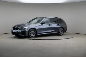 BMW 3 Series 330e 2021
