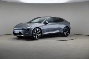 Polestar 4 2025