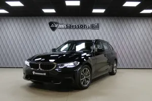 BMW 3 Series 330e 2021