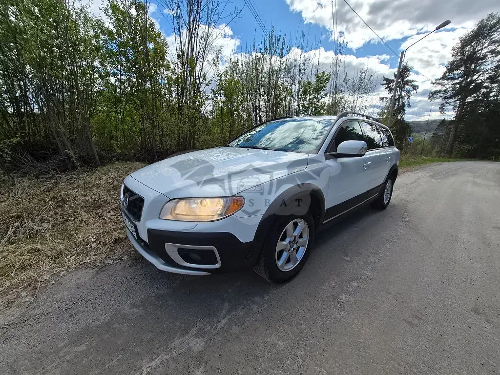 Volvo XC70 2011