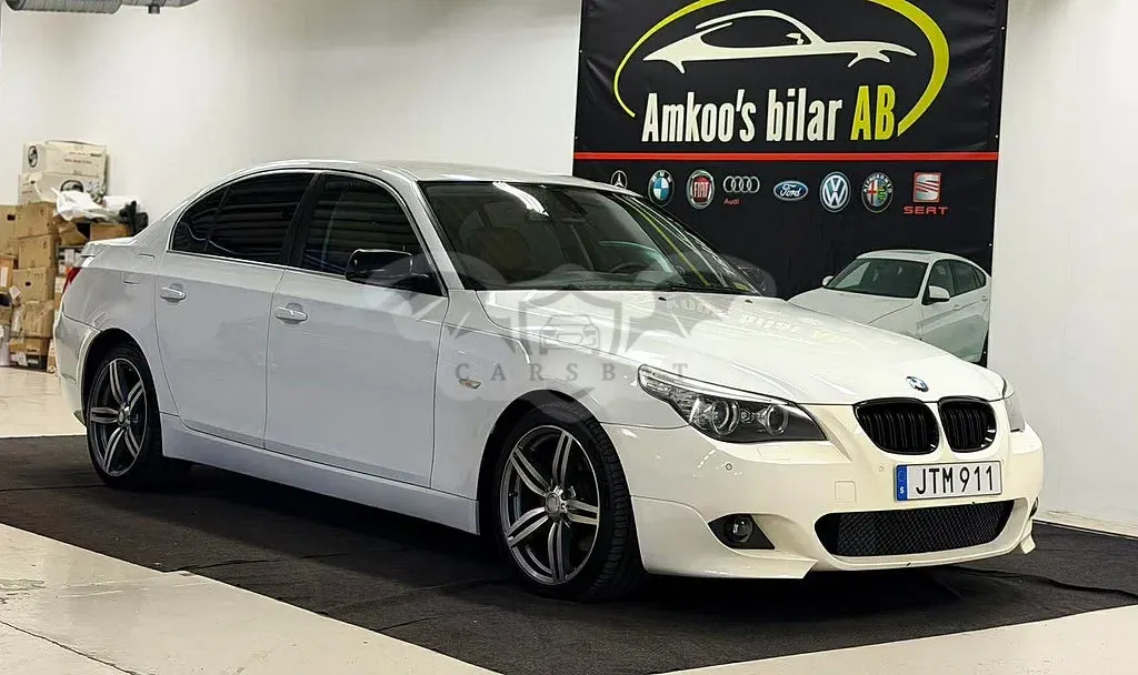 BMW 5 Series 523 2009