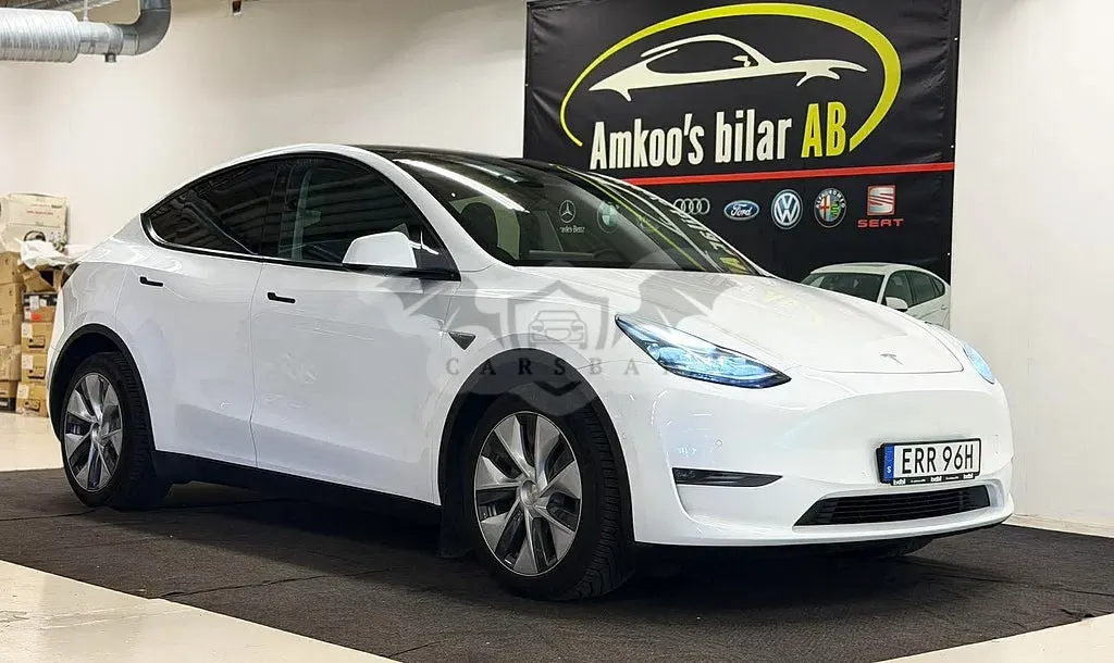 Tesla Model Y 2022