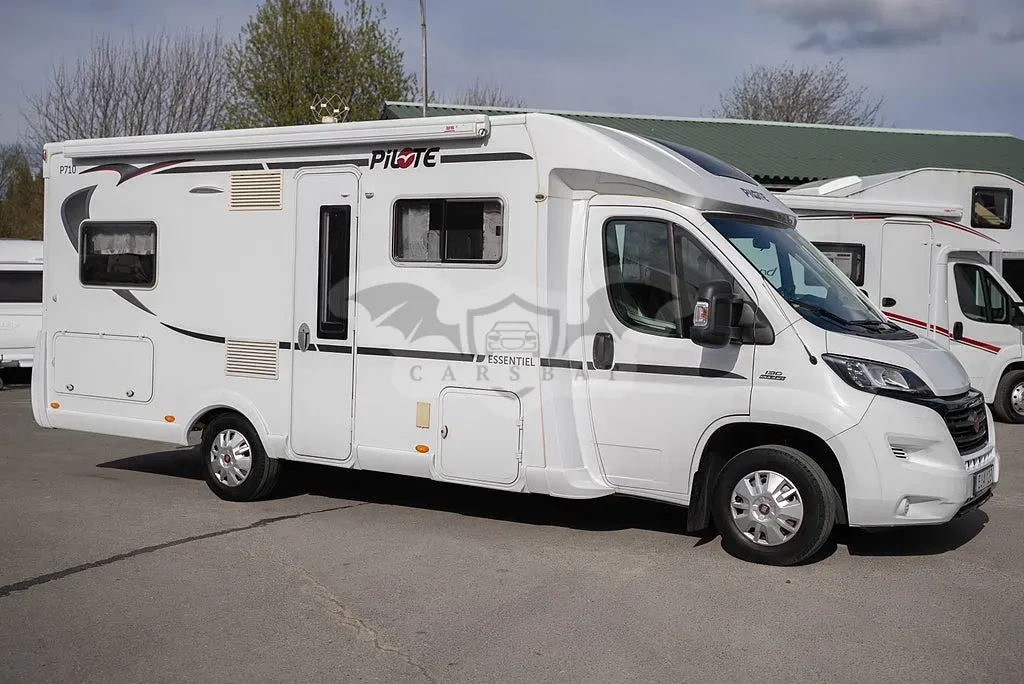 Pilote p710 p essentiel 2015