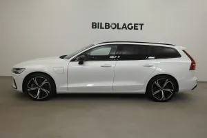 Volvo V60 2023