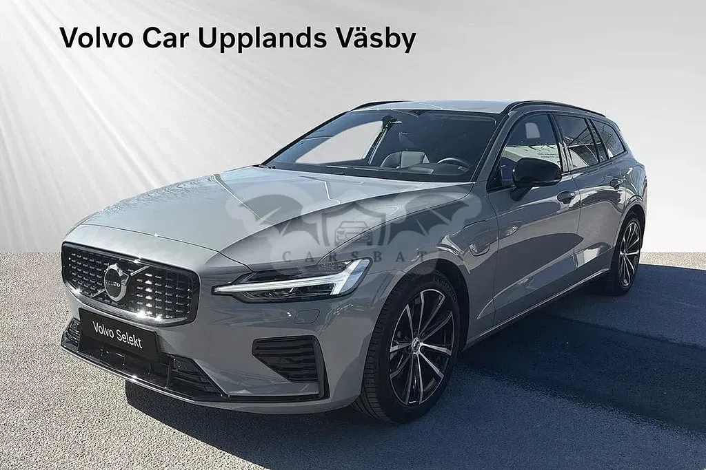 Volvo V60 2025