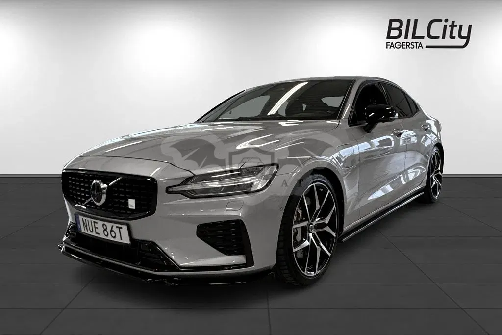 Volvo S60 2023