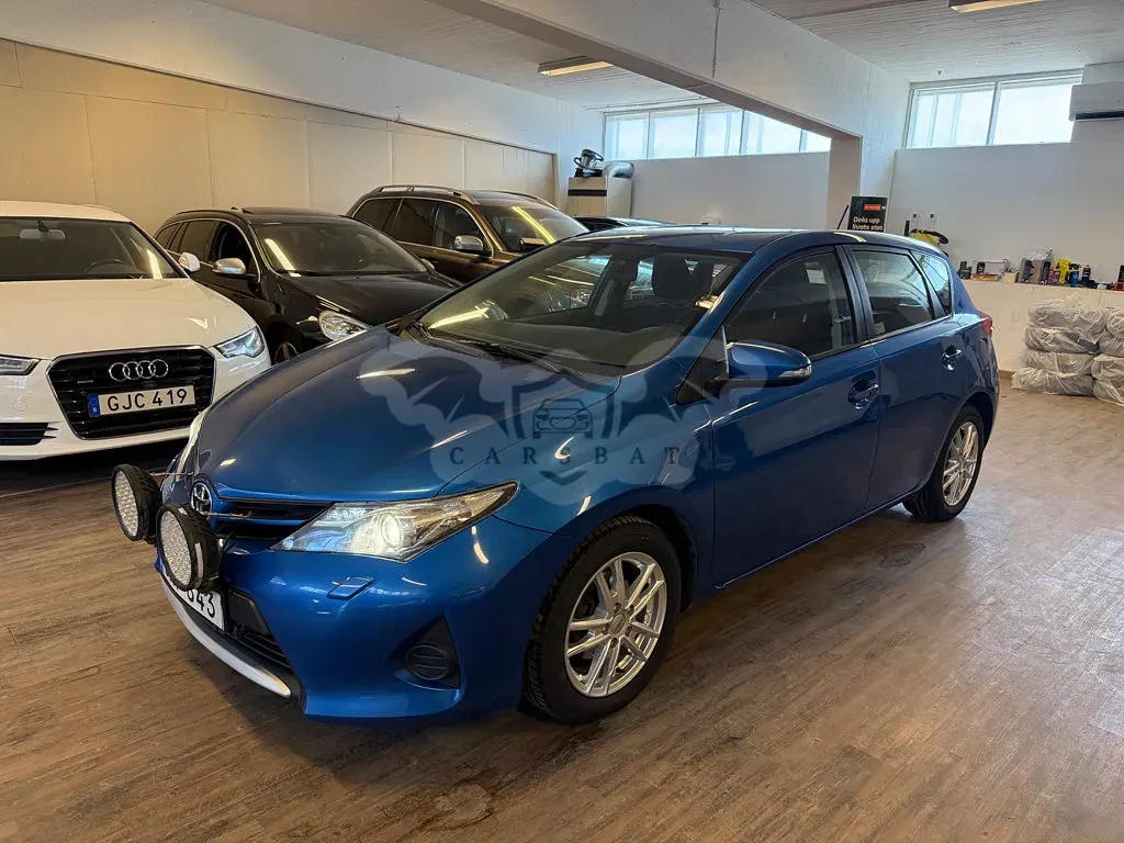 Toyota Auris 2014