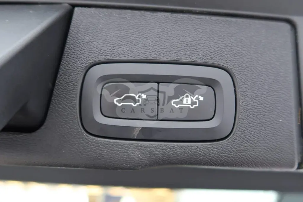 Volvo XC60 2023