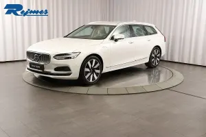 Volvo V90 2025