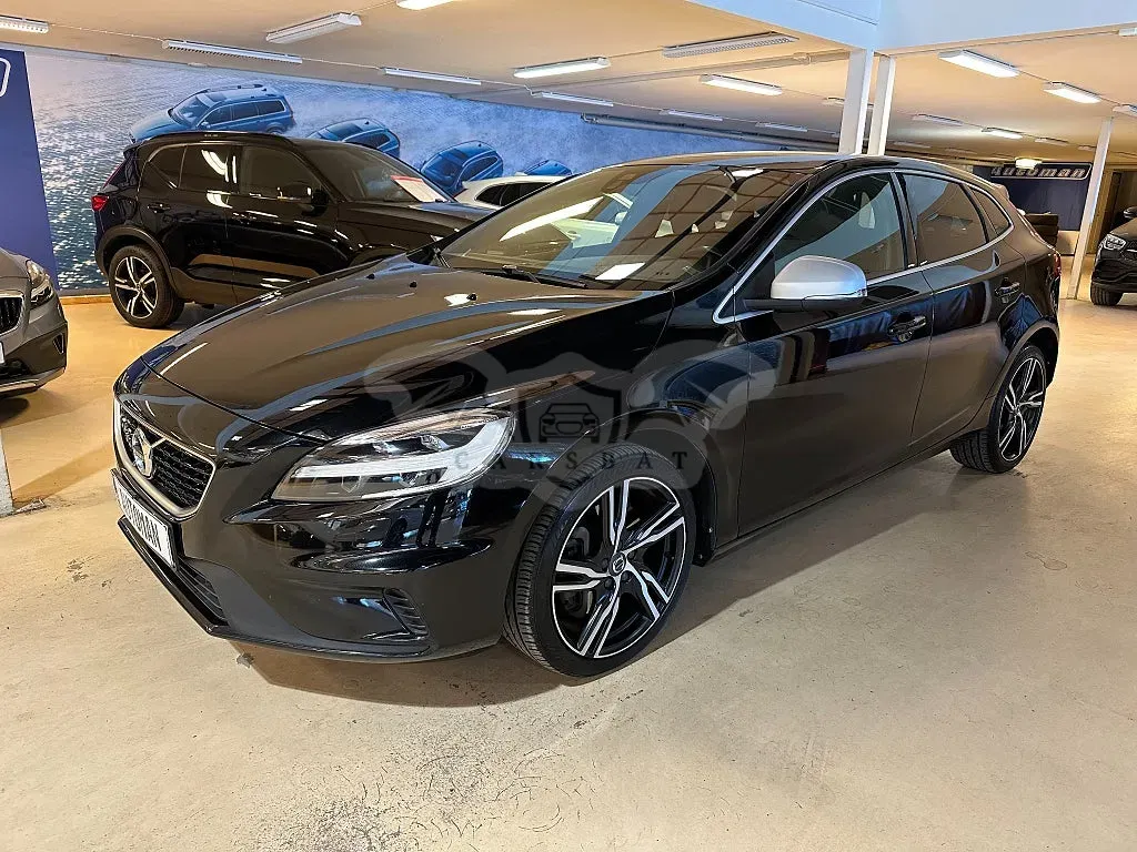 Volvo V40 2017