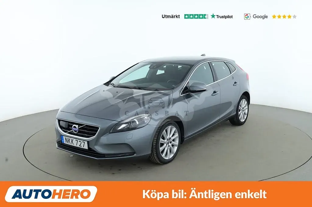 Volvo V40 2015