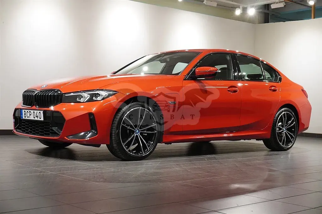BMW 3 Series 330 2023